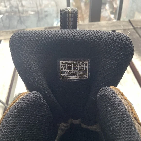 KEEN Revel III Waterproof Winter Hiking Boots Men's Size 11 - Picture 6 of 7